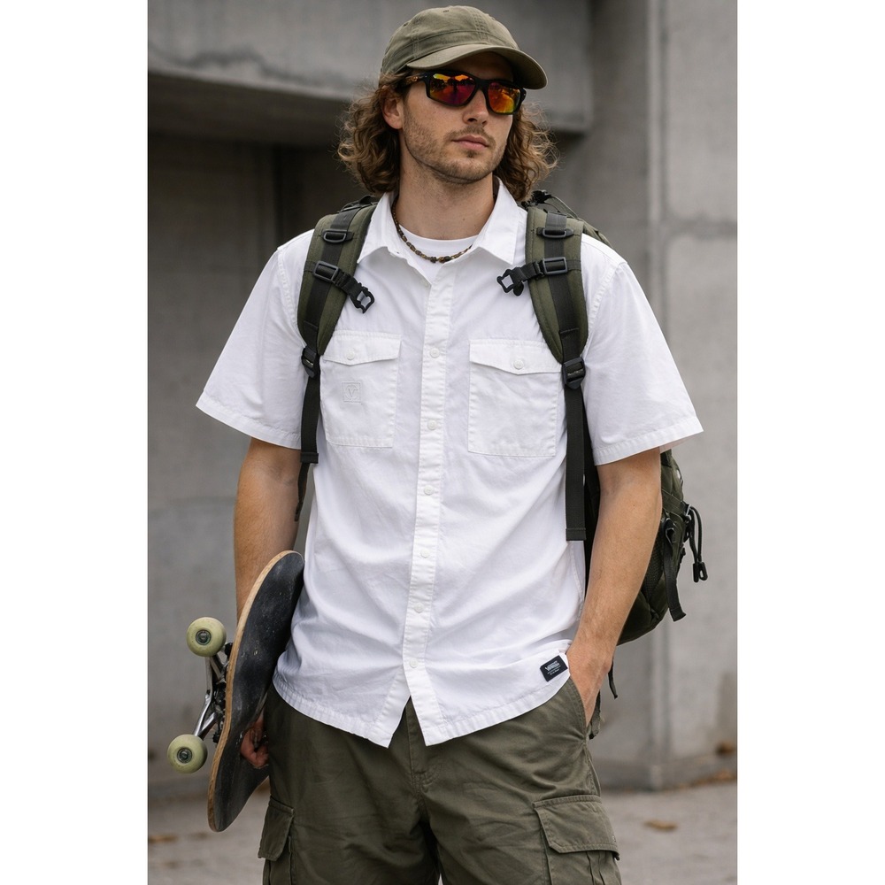 Vans‎ Mens Classic Fit Short Sleeve Snap Button Down Shirt White XL Pocket Logo